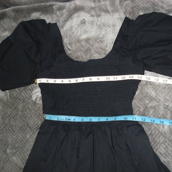 GAP Cottage Core Dress Women's Size Medium Puff Sleeve Smocking Stretchy Short - Picture 4 of 11